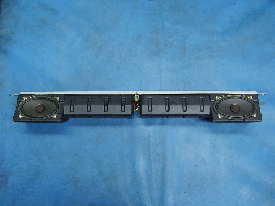 Mg F/MG TF задний динамик коробка (xqm 101400) - Изображение 1 из 1