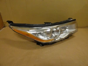 2014 - 2016 Toyota Highlander OEM Passenger Right Halogen Headlight Complete - Picture 1 of 24