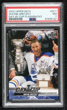2022-23 Upper Deck Series 1 Day with the Cup Flashbacks Wayne Gretzky PSA 7 HOF