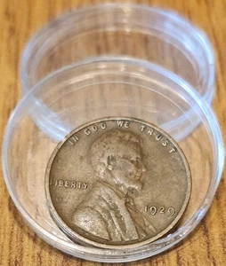 Vintage and Rare 1929 Lincoln Wheat Penny No Mint Mark - Picture 1 of 2