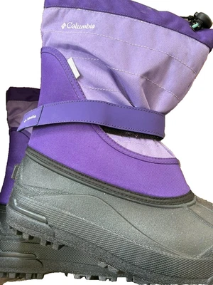COLUMBIA / Powderbug Plus II Waterproof Boot / Youth Size 6 / BRAND NEW!! - Image 1 of 4