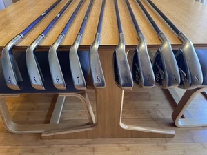 XXIO 8 Iron Set 9pcs 4-PW-AW-SW MP800 Carbon Shaft Flex Regular Left-Handed - Picture 1 of 7