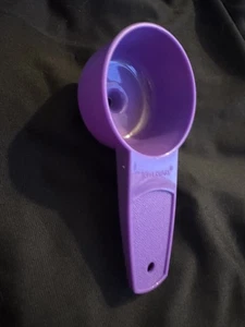 Tupperware Mini Trichter zum Befüllen von Ölflaschen oder Salzstreuern lila Neu - Bild 1 von 1