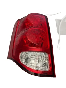 2011-2020 Dodge Grand Caravan LED Tail Light Left Driver Side Genuine OEM - Foto 1 di 5