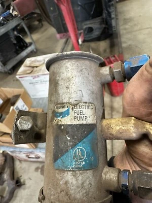 Bomba de combustible eléctrica Benefit 574a Foto 1 de 4