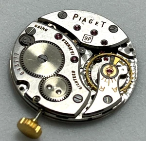 VINTAGE PIAGET MOVEMENT Cal. 9P COMPLETE AND WORKING 18 JEWELS 60s - Picture 1 of 10