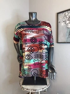 LulaRoe irma Size S tunic Shirt Hi/low geometric pattern in multicolor - Picture 1 of 6