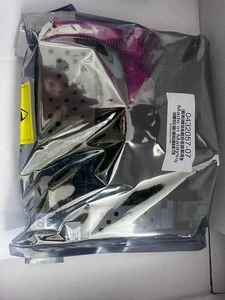 NEW Xilinx EK-U1-ZCU104-G Development board evaluation kit Fast delivery - Picture 1 of 6