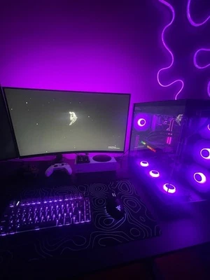 PC Gaming, Construido la semana pasada, AMD 5, RTX 4060, 16 GB RAM.  Cajas todas originales Foto 1 de 3