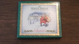 2011 White House Christmas Ornament Santa WH Historical Association Booklet Box - Picture 1 of 7