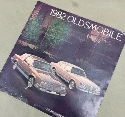 1982 Oldsmobile Cutlass Supreme продажи промо книга OEM GM - Изображение 1 из 4