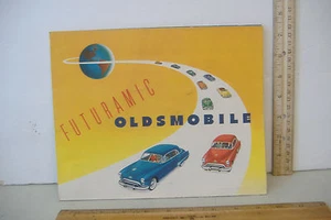 ~FUTURAMIC OLDSMOBILE~FOLDOUT BROCHURE~ - Picture 1 of 6