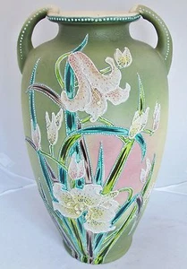 Hermoso jarrón japonés verde antiguo del período Meiji de 16,2" con flores Morriage - Imagen 1 de 12