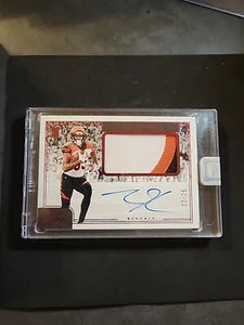 2020-21 Panini one tee higgins /25 auto - Picture 1 of 2