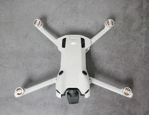 DJI Mini 4 Pro Drone MT4MFVD BROKEN - Picture 1 of 9
