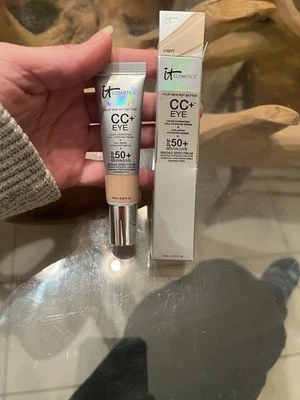 IT Cosmetics CC+ Augencreme - Hellbeige - Bild 1 von 4