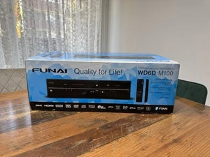 Funai WD6D-M100 - DVD VHS Video Recorder VCR Kombigerät zum Digitalisieren HDMI - Bild 1 von 12