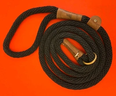 Correa para perro Mendota estilo británico cuerda negra de plomo antideslizante .5"D 5'6" de largo hecha en EE. UU. Foto 1 de 4