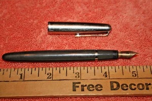 1946 to 49 Gray Parker VS Fountain Pen Made in USA Button Pump - Picture 1 of 8