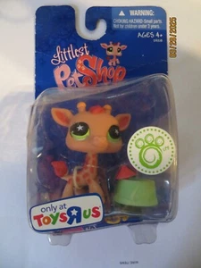 Littlest Pet Shop Giraffe #943 nur bei Toys R Us NW leichte Beschädigung Verpackung - Bild 1 von 6