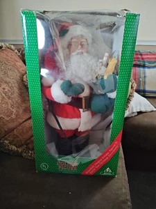 Holiday Creations 1995 Santa Claus Lighted Animated Motion Figures 24" Christmas - Picture 1 of 6