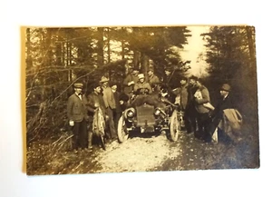 REAL PHOTO POST CARD, HUNTERS WITH DEER, BIRD & ANTIQUE CAR, SOMEWHERE IN PA. - Picture 1 of 2