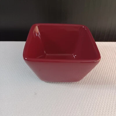 Pampered Chef Simple Additions Bowl 4.5" Square At The Top - Image 1 of 2