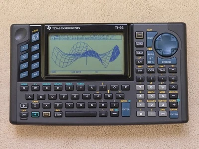Texas Instruments TI-92 Graphing Calculator with new batteries and Guidebook - Image 1 of 4