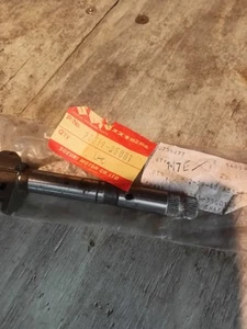 Suzuki NOS 26211-35001 A50/AP50/FR50/FR80/TM75 etc. Kickstart Shaft - Picture 1 of 7