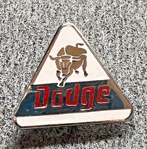 VINTAGE ‘DODGE’ TRUCKS ENAMEL TRIANGLE PIN BADGE - Picture 1 of 3