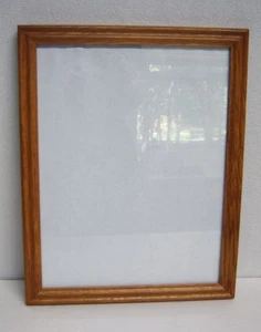 Vtg Classic Oak Finish Frame 9.5"x12" w/Glass Holds 11"x8.5" Photo or Art - Picture 1 of 5