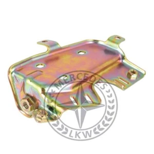 Injection pump holder for Mercedes-Benz G-class Sprinter 903 A6020700340 Genuine - Picture 1 of 1