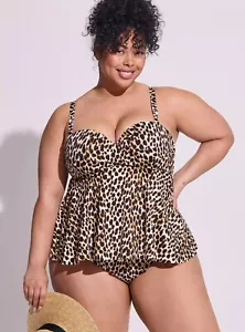Torrid Tankini Damen M/L Bügel Twist Front Gepard Oberteil M/L 00/D/DD Neu mit Etikett - Bild 1 von 13