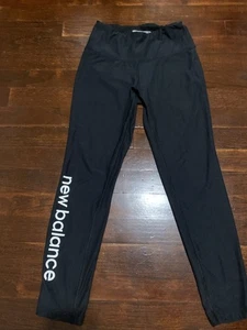 New Balance Kids Black Leggings with White Logo Size Small 10/12 - Picture 1 of 2