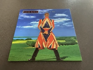 DAVID BOWIE - EARTHLING 2LP Remastered Etched Vinyl Rock - Picture 1 of 8