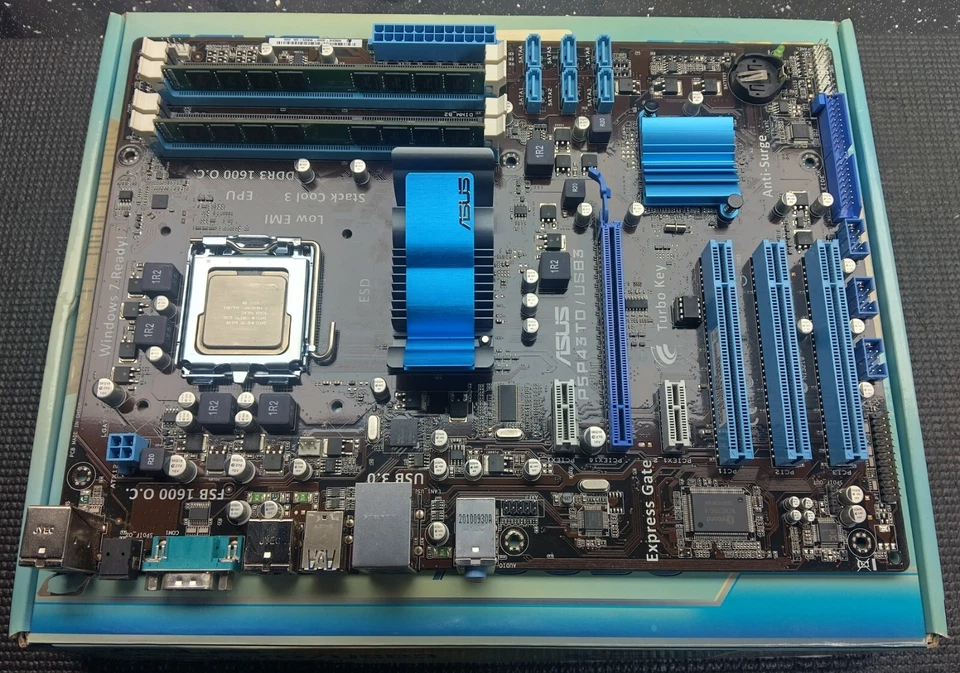 Retro Gaming Vintage Motherboard/ CPU/ RAM, Core2 QUAD 2.4GHZ, 8GB RAM, boxed - Image 1 of 4