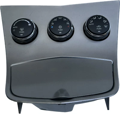 Panel de control de calefacción de aire acondicionado Chrysler Sebring Dodge Avenger P55111815AE Foto 1 de 4