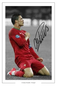 CRISTIANO RONALDO Firmado Autógrafo FOTO Regalo Firma Imprimir PORTUGAL Fútbol - Imagen 1 de 1
