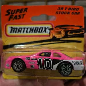 MATCHBOX MB 39 T-BIRD STOCK CAR No 10 Pink - NEW in BOX 1995 - Picture 1 of 2