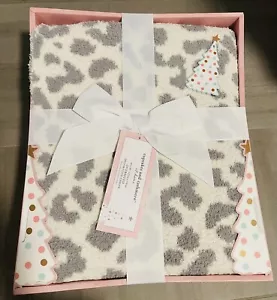 Cupcakes And Cashmere Leopard Grey & Cream White 50 X 70 Throw In Gift Box - Picture 1 of 1