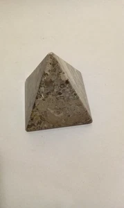 Stone Pyramid Paperweight Made in Pakistan - Picture 1 of 11