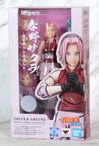 BANDAI S.H.FIGUARTS NARUTO SAKURA HARUNO HEREDERO DE LA VOLUNTAD INDOMINABLE DE TSUNADE - Imagen 1 de 6