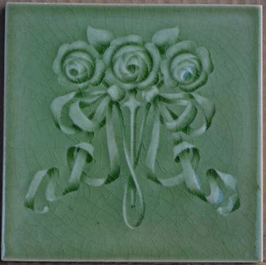 BOTA ANTIGUA - AZULEJO MAYÓLICA ART NOUVEAU C1900 - Imagen 1 de 3
