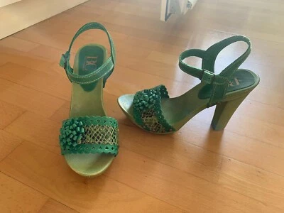 Sandalen NEU, Größe 38, Absatz 8-10cm, Neupreis 99,- Euro - Bild 1 von 3