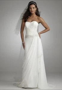David’s Bridal Wedding Dress: Size 8 - Picture 1 of 22