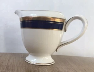 Royal Worcester EMPIRE BLUE ( COBALT BLUE) Creamer Gold Trim ENGLAND - Picture 1 of 12