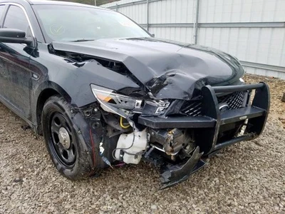 Used Right Tail Light Assembly fits: 2013 Ford Taurus w/police package quarter p - Image 1 of 4