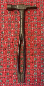 Martillo antiguo pequeño para tapicería de cuero - Imagen 1 de 16