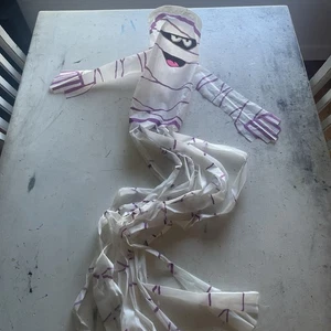 Vintage Halloween Windsock 3D Mummy Spooky Creepy - Picture 1 of 4