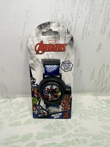 Marvel Avengers Digital Armbanduhr Blau Schnalle Band Projektor Neu - Bild 1 von 2